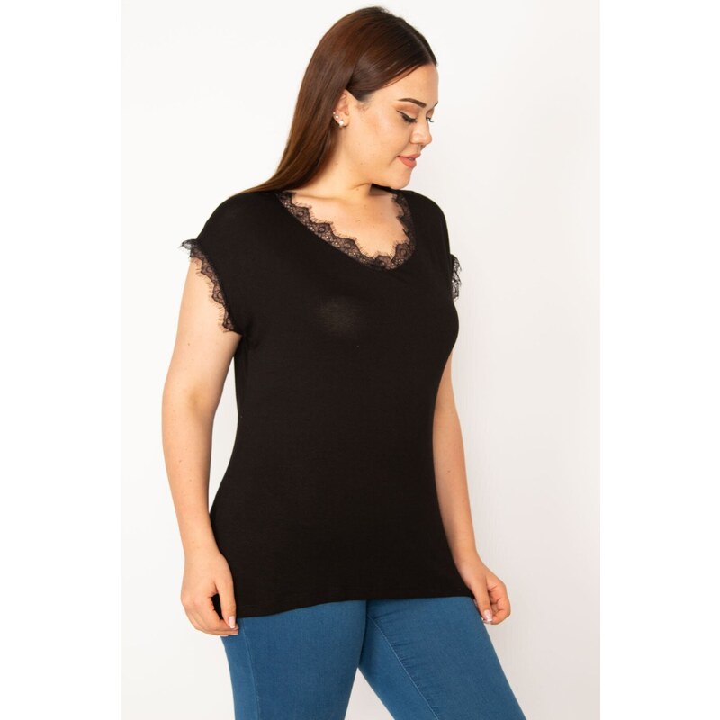 Şans Women's Plus Size Black Lace Detailed Blouse