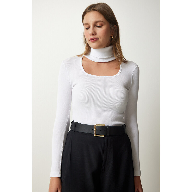 Happiness İstanbul Women's White Cut Out Detailed Turtleneck Ribbed Knitted Blouse