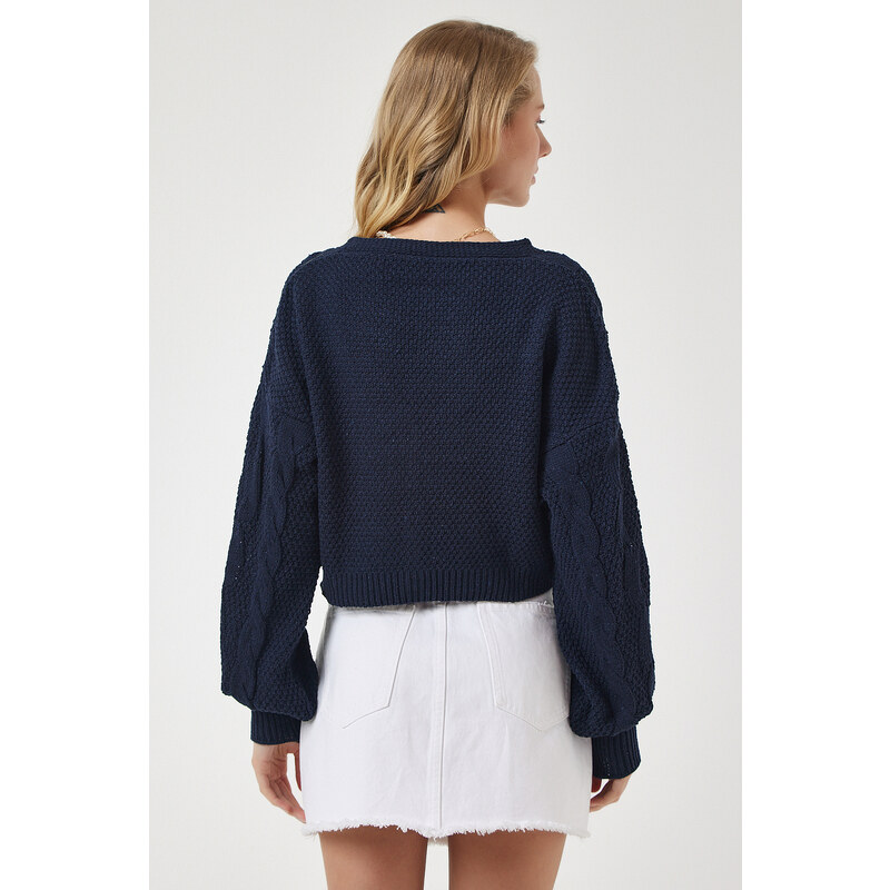 Happiness İstanbul Women's Navy Blue Motif Buttoned Crop Knitwear Cardigan