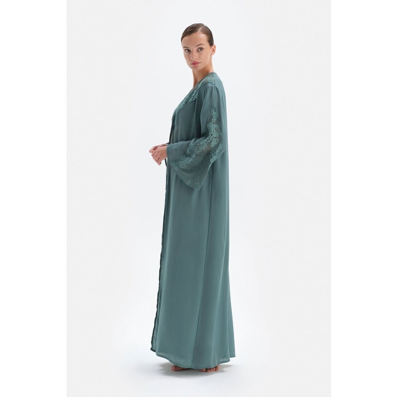 Dagi Green Three Quarter Sleeve Lace Long Dressing Gown