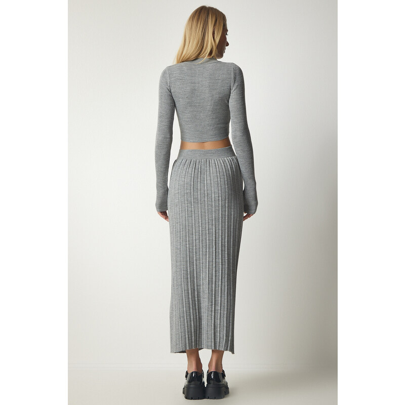 Happiness İstanbul Women's Gray Ribbed Knitwear Crop Skirt Suit