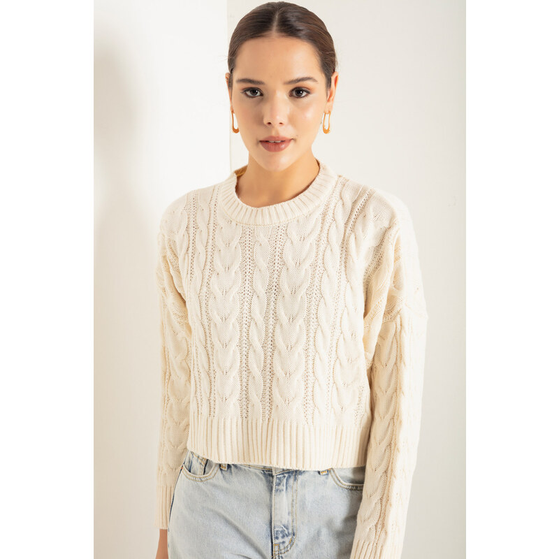 Lafaba Women's Beige Crew Neck Hair Braided Knitwear Sweater