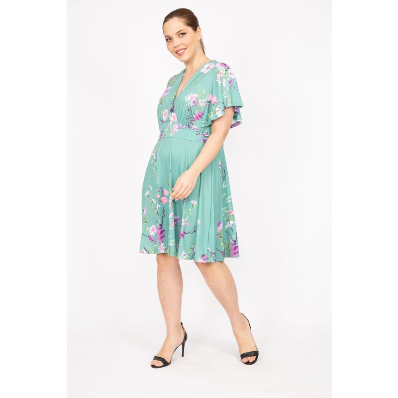 Şans Women's Green Plus Size Dress with Wrapover Collar, Waist Detail