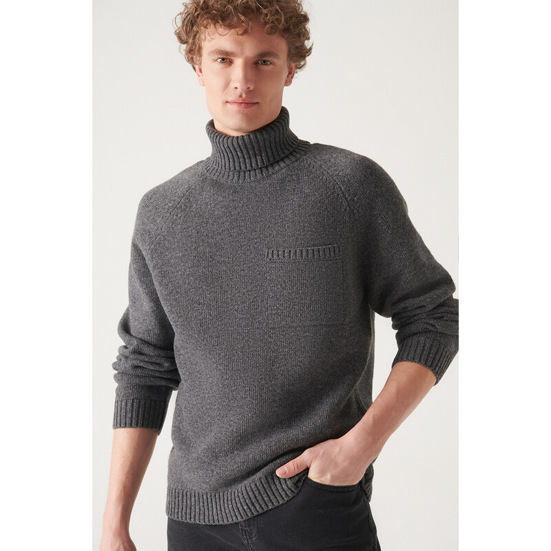 Avva Men's Anthracite Full Turtleneck Raglan Sleeves Pocket Detailed Comfort Fit Comfortable Cut Woolen Sweater