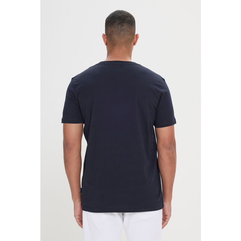 AC&Co / Altınyıldız Classics 100% Organic Cotton Men's Navy Blue Slim Fit Slim Fit Crewneck T-Shirt.