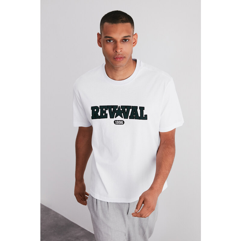 Trendyol White Relaxed/Casual Fit Text Embroidery Appliqué 100% Cotton Short Sleeve T-Shirt