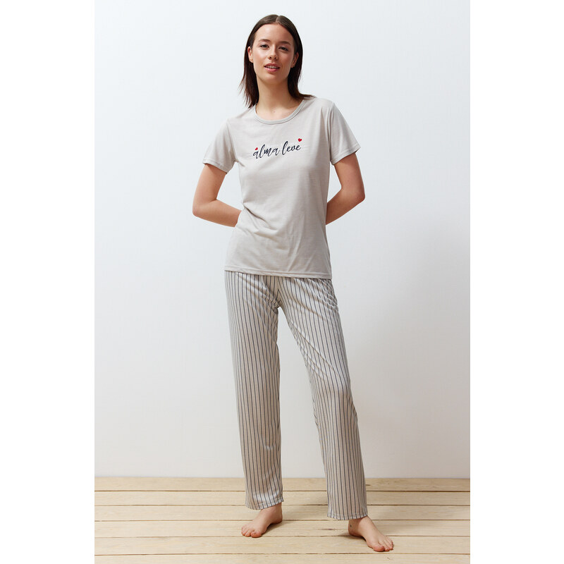 Trendyol Gray Slogan Printed Striped Knitted Pajamas Set