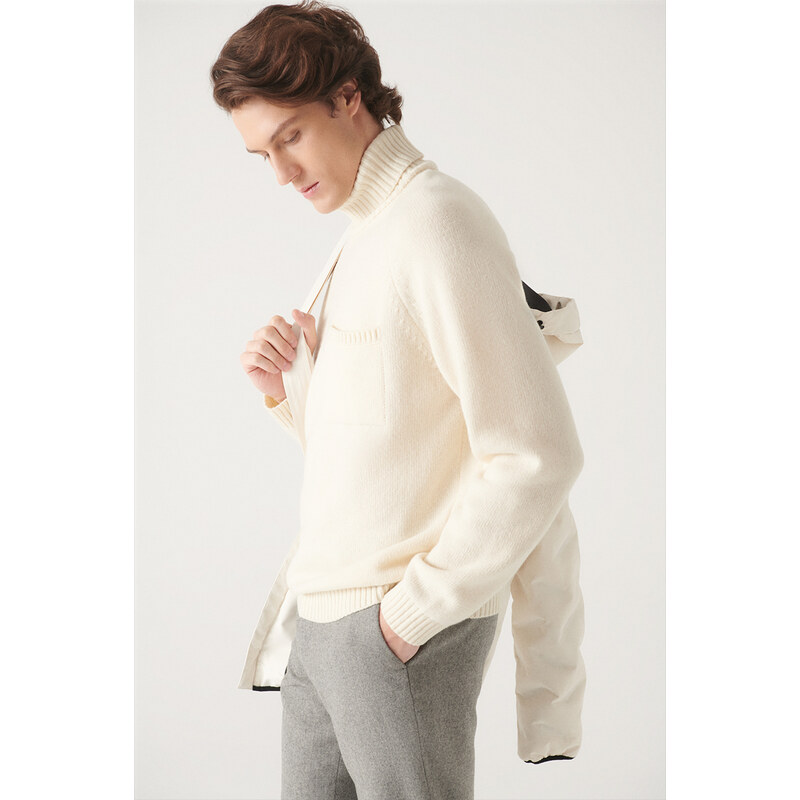 Avva Men's Ecru Full Turtleneck Raglan Sleeve Pocket Detailed Comfort Fit Relaxed Cut Wool Sweater