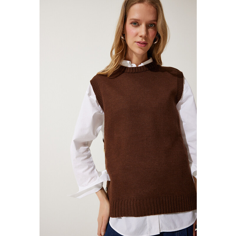 Happiness İstanbul Women's Brown Crew Neck Buttoned Knitwear Sweater