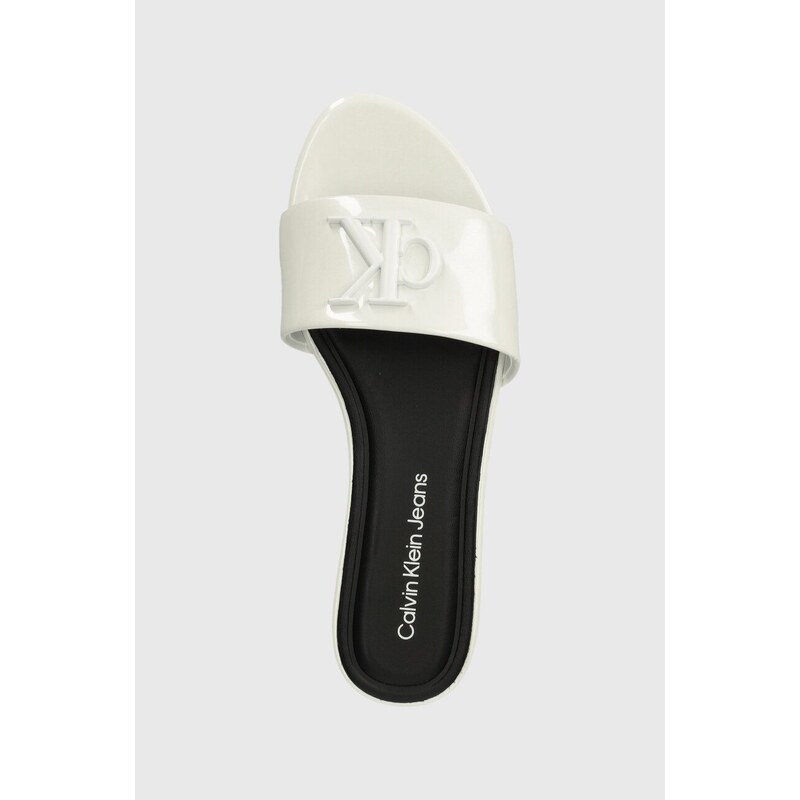 Pantofle Calvin Klein Jeans FLAT SANDAL SLIDE MG MET dámské, bílá barva, YW0YW01348