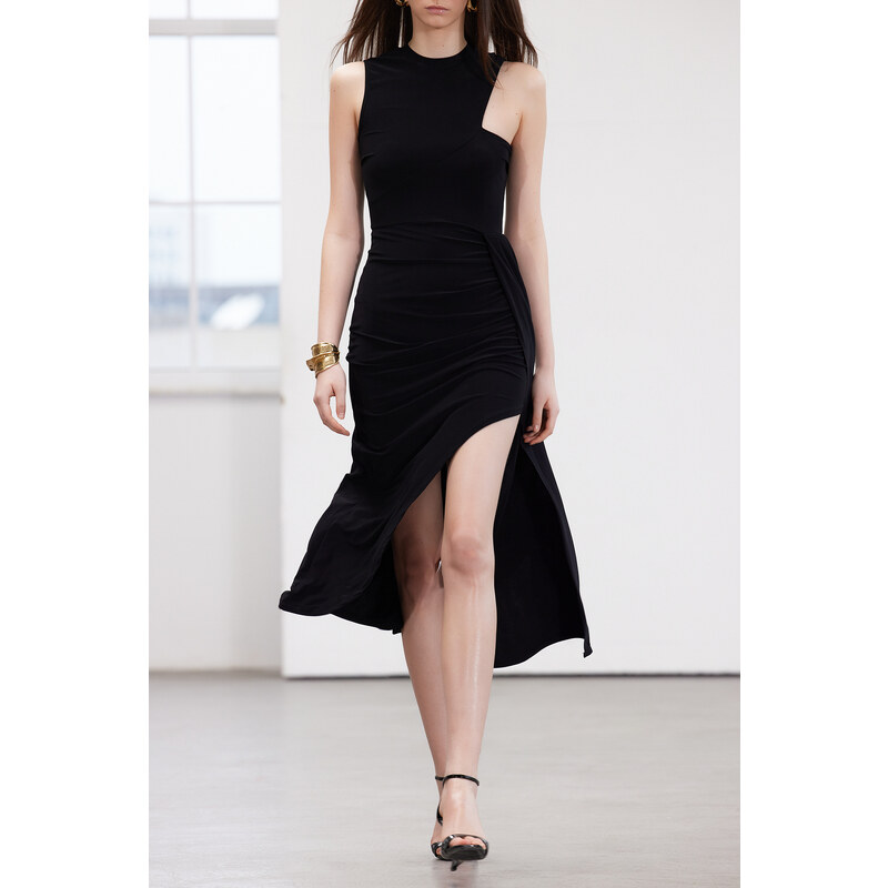 Trendyol Black Limited Edition High Neck Belt Detail Body-fitted Flexible Knitted Maxi Dress