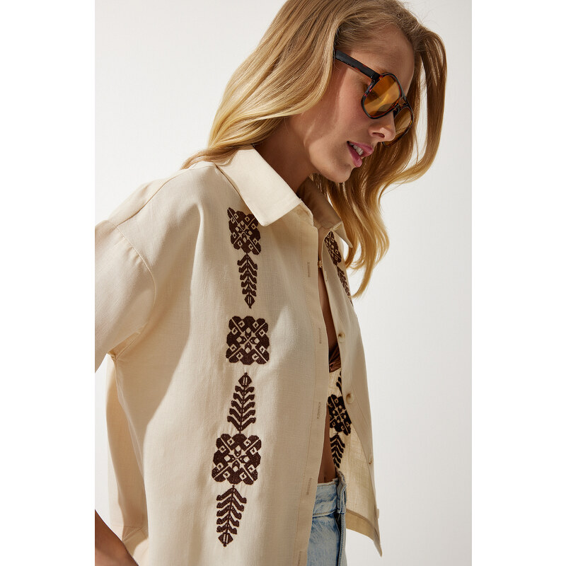 Happiness İstanbul Women's Cream Embroidered Short Linen Shirt RG0009