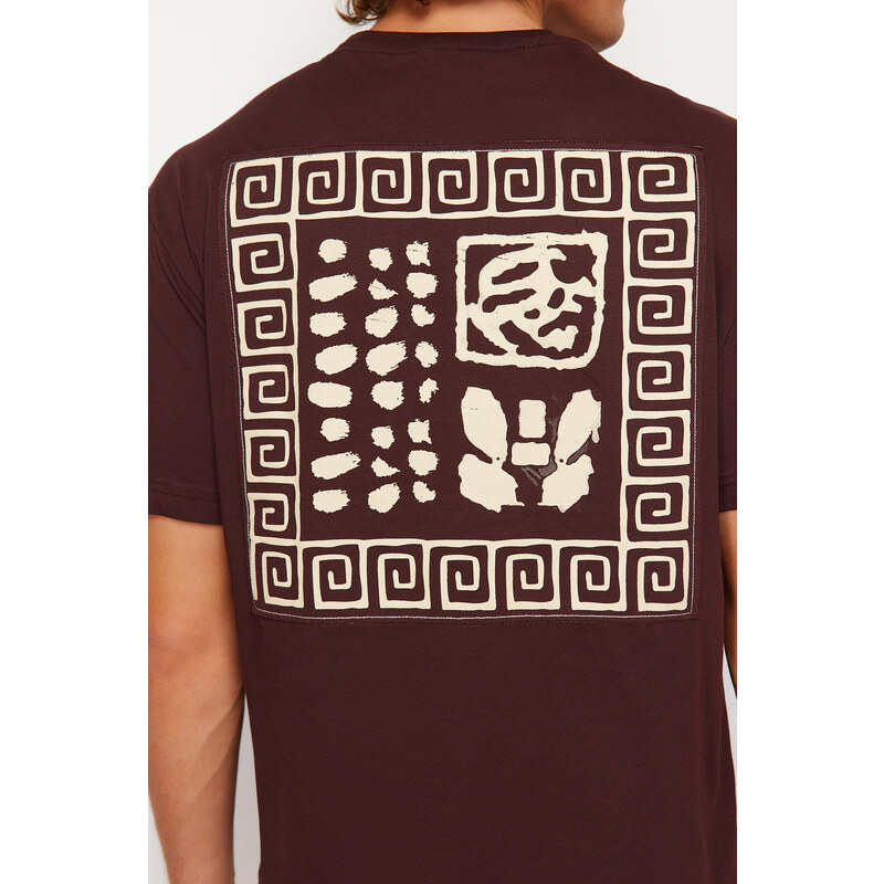 Trendyol Brown Relaxed Cut Back Patch Detail Printed 100% Cotton T-shirt