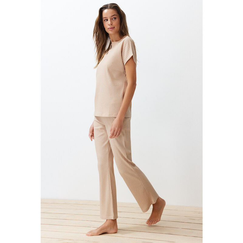 Trendyol Beige Ribbed Collar Detailed Knitted Pajamas Set