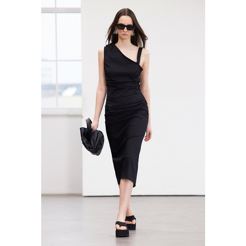 Trendyol Limited Edition Black Body-Fitting Asymmetrical Neck Detailed Woven Midi Dress