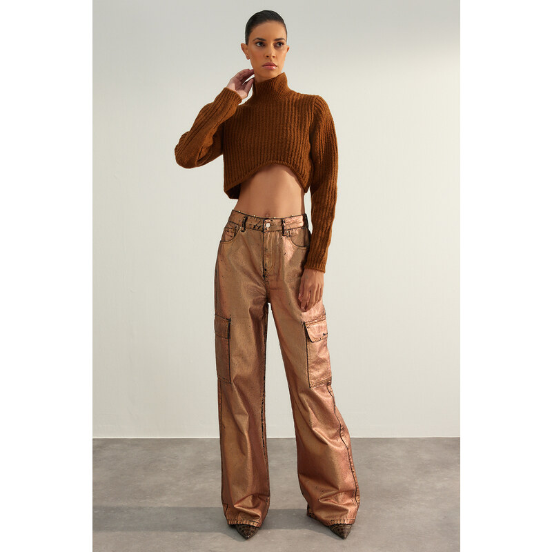 Trendyol Brown Crop Knitwear Sweater