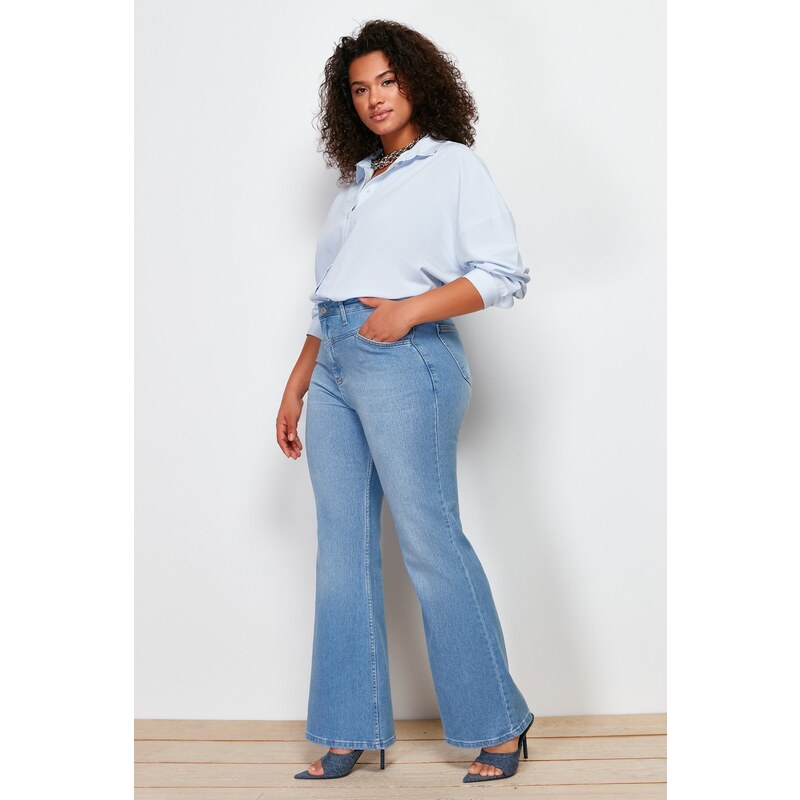 Trendyol Curve Light Blue Stitch Detail Flare Fit Denim Jeans