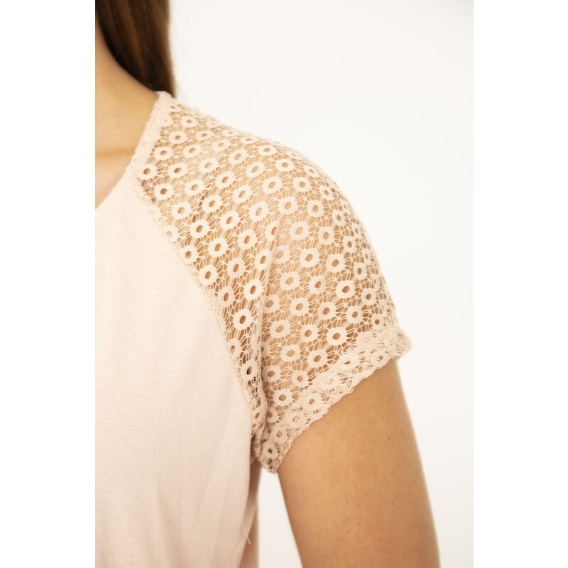 Şans Women's Plus Size Powder Cotton Fabric Front Pat with Zipper Lace Detailed Blouse