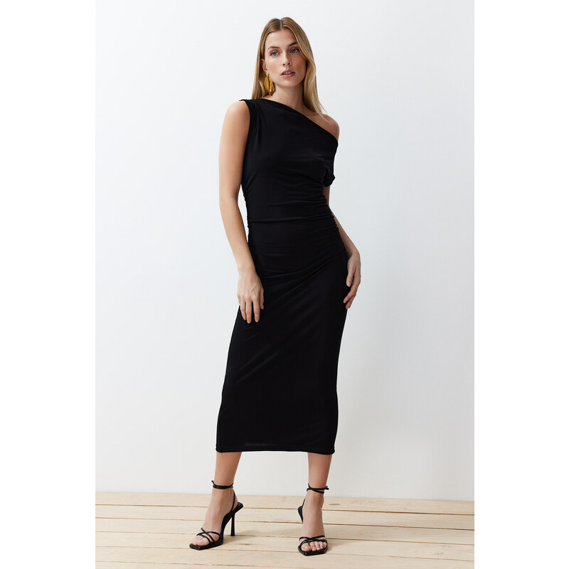 Trendyol Black Fitted Body-Fitted Boat Neck Zero Sleeve Flexible Knitted Knitted Midi Dress