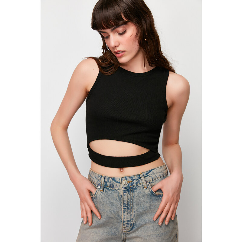 Trendyol Black Cut Out Detailed Crew Neck Knitted Undershirt