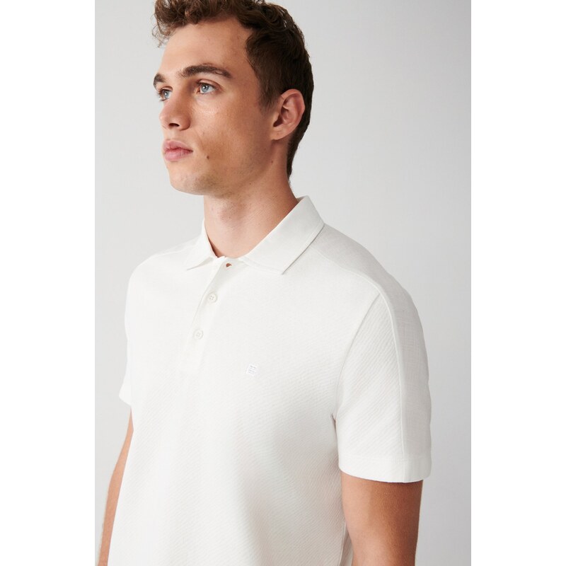 Avva Men's White 100% Cotton Jacquard Woven Detail Regular Fit Polo Neck T-shirt