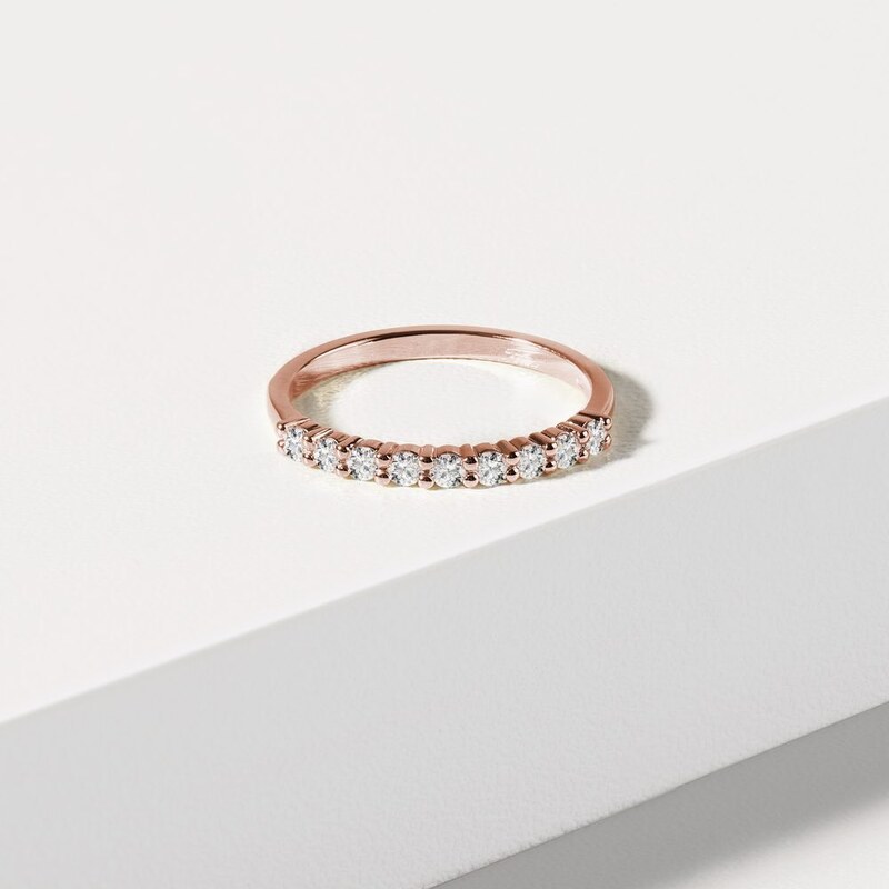 Diamantový snubní prsten v růžovém zlatě KLENOTA K0085014