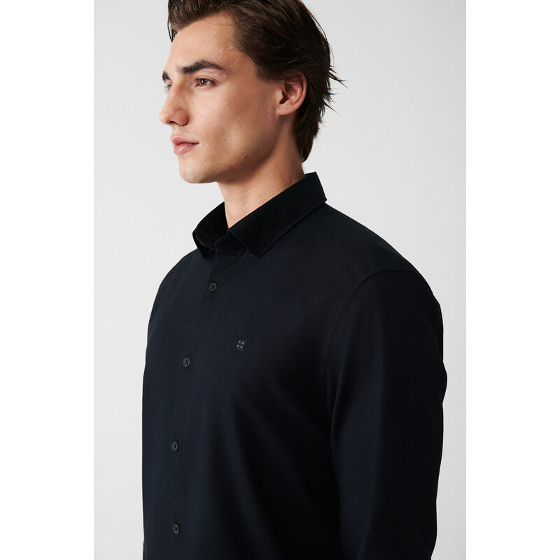 Avva Men's Black 100% Cotton Classic Collar Dobby Regular Fit Shirt