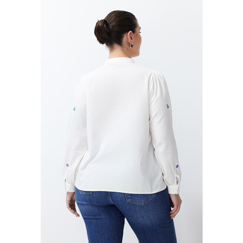 Trendyol Curve Ecru Embroidered Woven Shirt