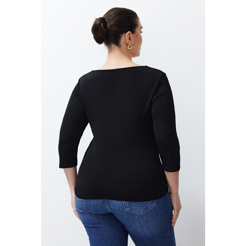 Trendyol Curve Black Heart Collar Body-Sitting Knitted Blouse