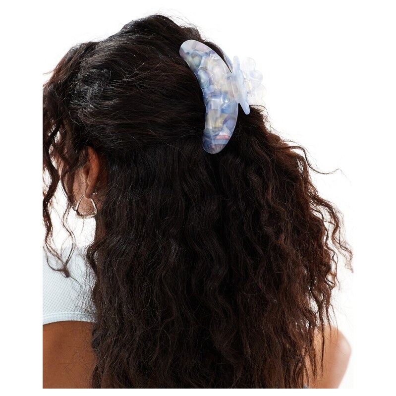 SUI AVA marble hair claw clip in blue