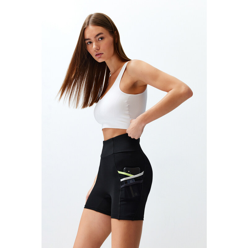 Trendyol Black Recovery Tulle Pocket and Reflector Print Detailed Knitted Sports Shorts Leggings