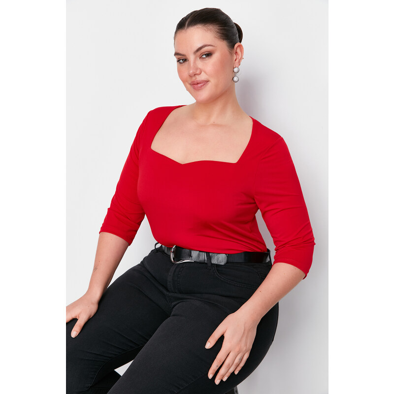 Trendyol Curve Red Heart Neck Fitted Knitted Blouse