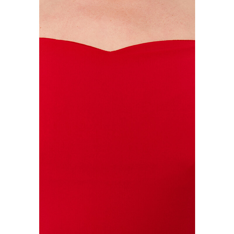 Trendyol Curve Red Heart Neck Fitted Knitted Blouse