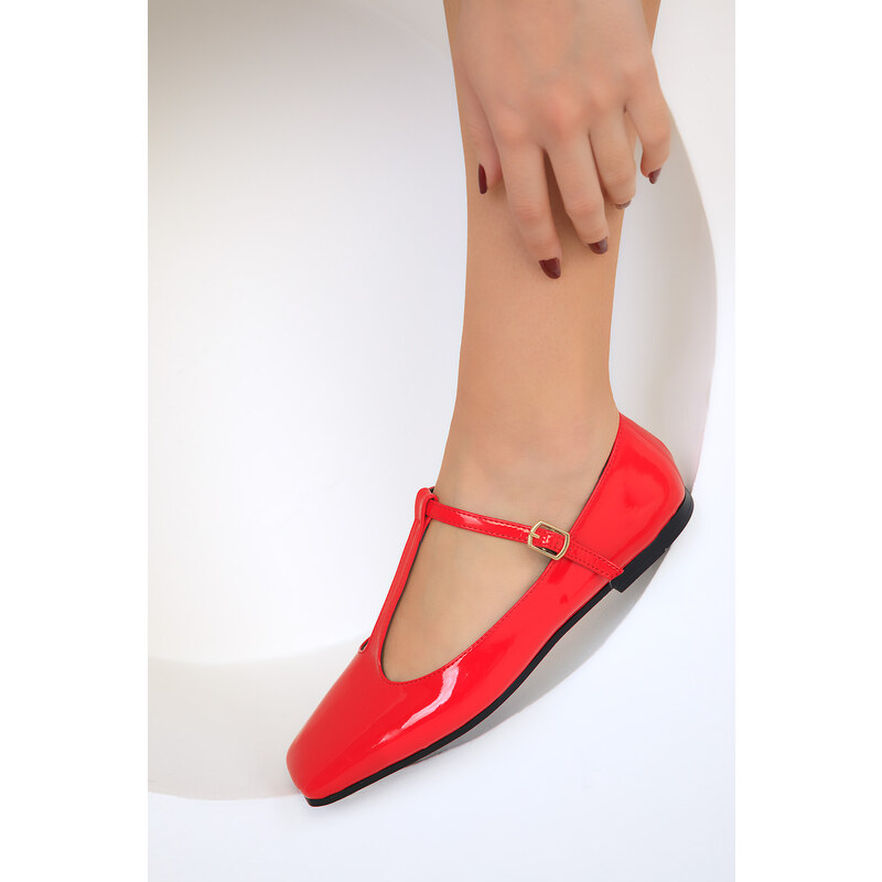 Soho Red Patent Leather Women's Flats 18942