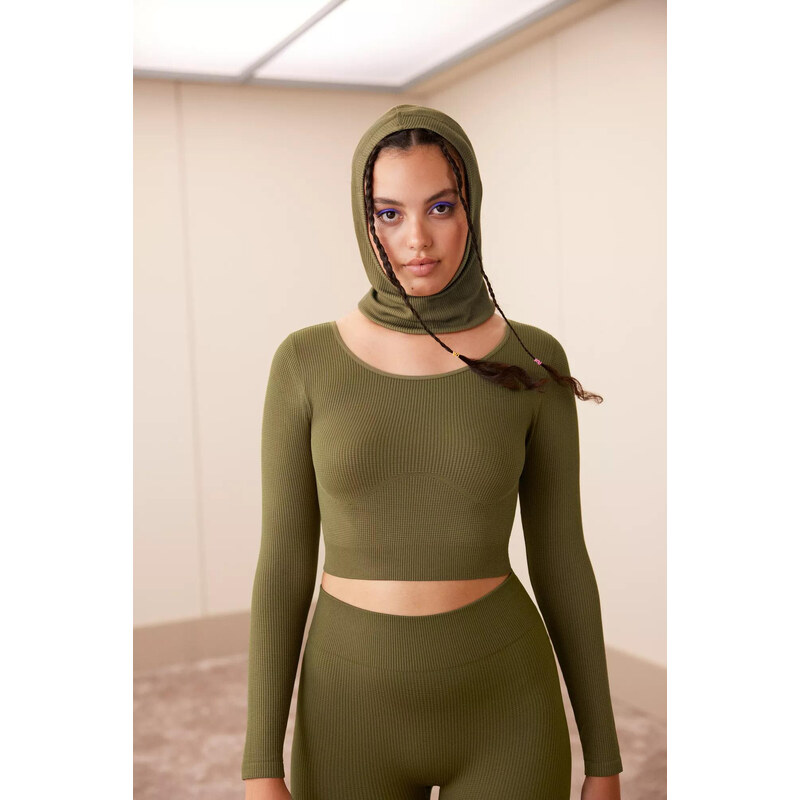 Dámský top EVER Infused CBD Crop top LS - GREEN - zelený 7309 - SLOGGI