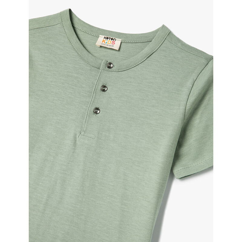 Koton Basic T-Shirt Round Neck Short Sleeved Buttoned Cotton