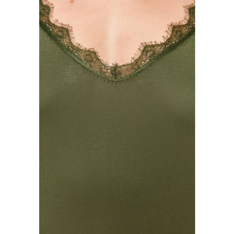 Trendyol Curve Green Lace Detailed Short Knitted Pajamas Set