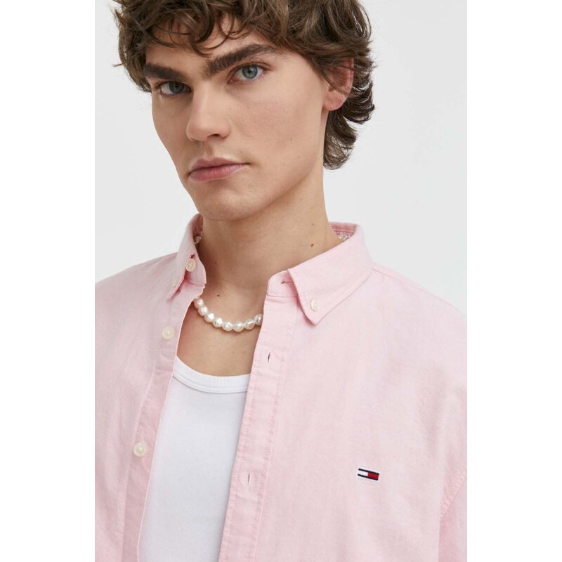 Bavlněná košile Tommy Jeans růžová barva, regular, s límečkem button-down