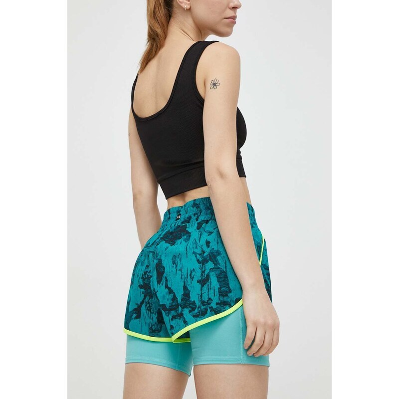 Tréninkové šortky Under Armour Project Rock zelená barva, vzorované, medium waist