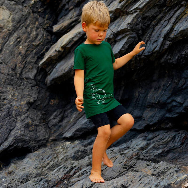 Tarua Dětské bambusové tričko s krátkým rukávem - lesní s dinosaurem