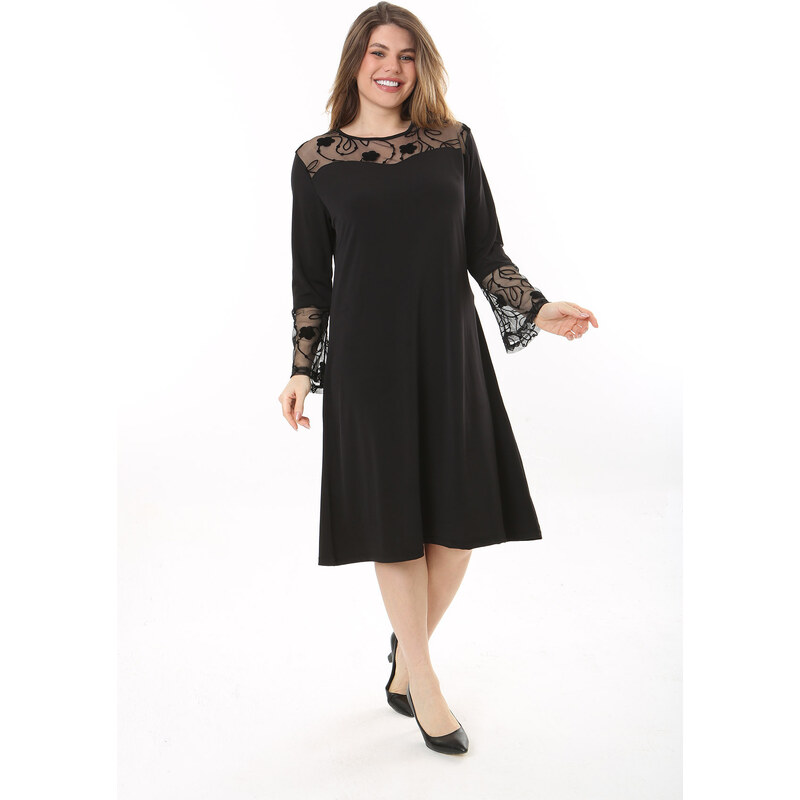 Şans Women's Plus Size Black Lace Detailed Dress