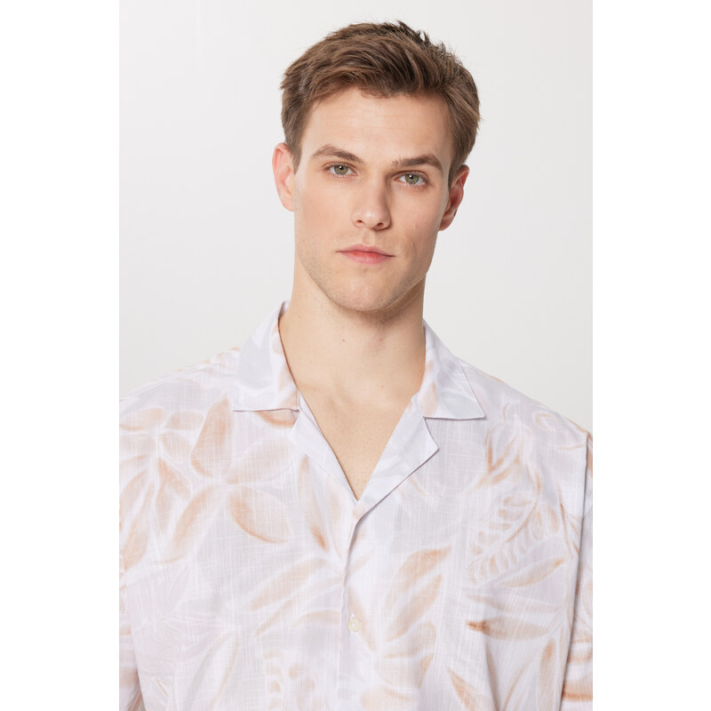 AC&Co / Altınyıldız Classics Men's Beige-brown Oversized Loose Cut Cuban Collar 100% Cotton Printed Short Sleeve Shirt.