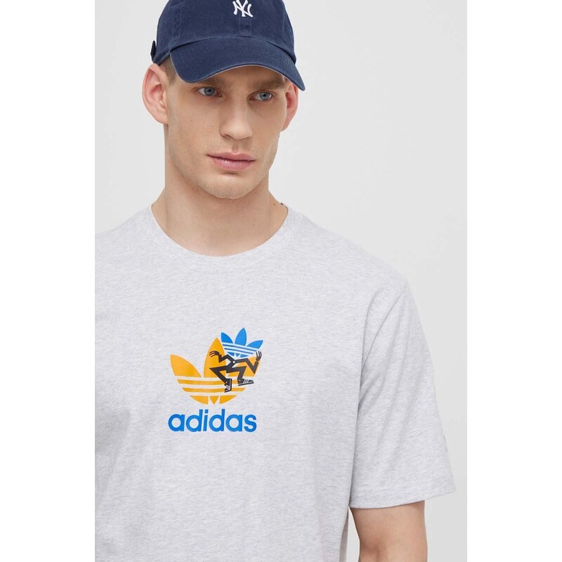 Bavlněné tričko adidas Originals šedá barva, s potiskem, IS2912