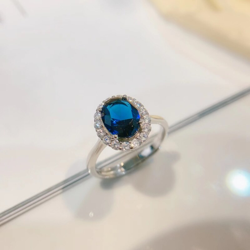Flor de Cristal Stříbrný prsten Melanie se zirkony modrý