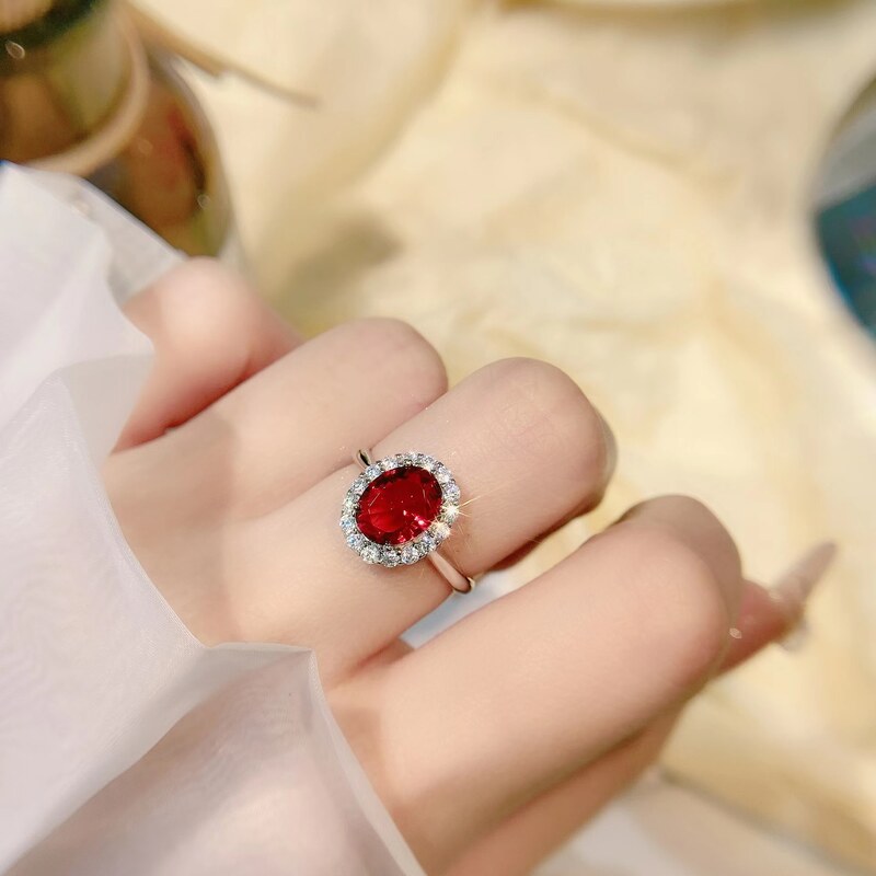 Flor de Cristal Stříbrný prsten Melanie se zirkony červený