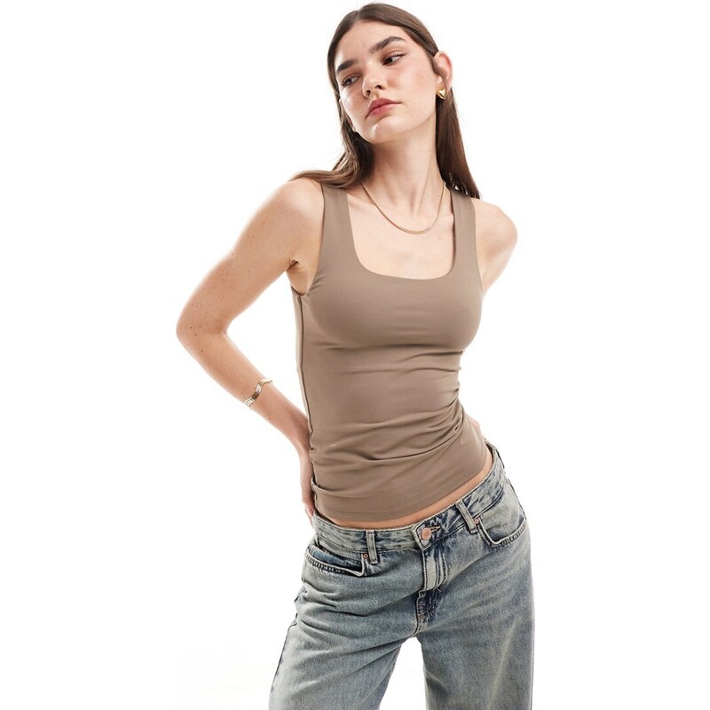 ONLY reversible seamless square neck vest top in brown 91397301