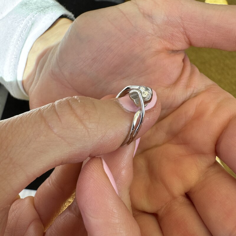 MAJYA Stříbrný nastavitelný prsten AFRODITA s kamínkem 10341
