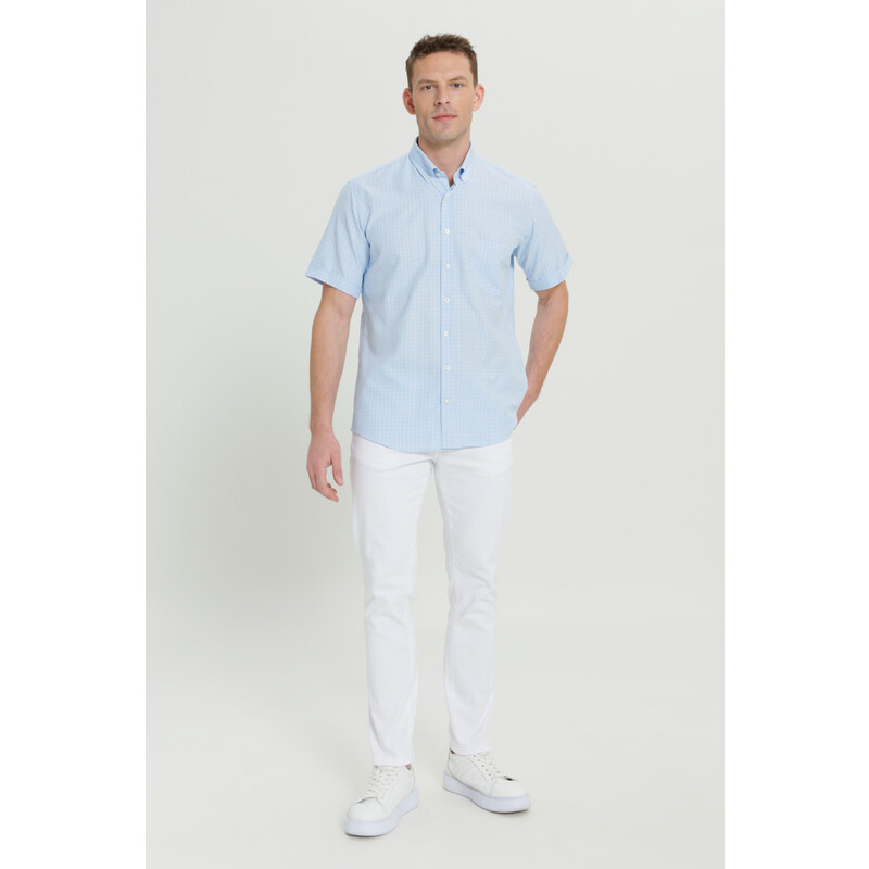 ALTINYILDIZ CLASSICS Men's Light Blue Comfort Fit Comfy Cut Buttoned Collar Check Short Sleeve Shirt.