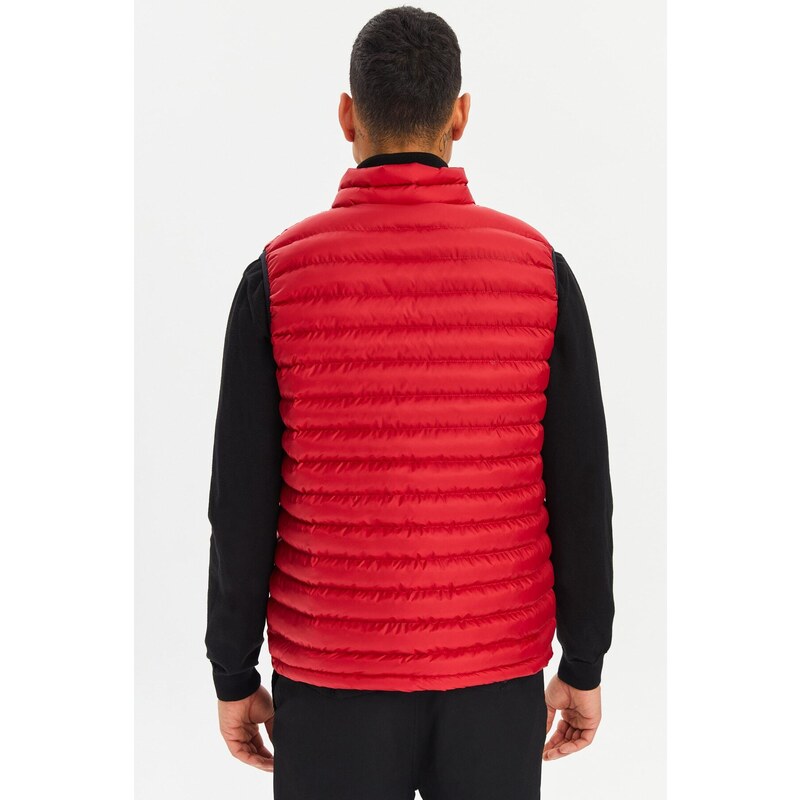 River Club Men's Lined Water And Windproof Red Puffer Vest