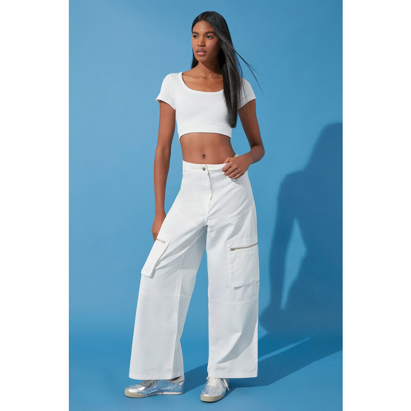 Trendyol White Zipper Detail High Waist Wide Leg Jeans